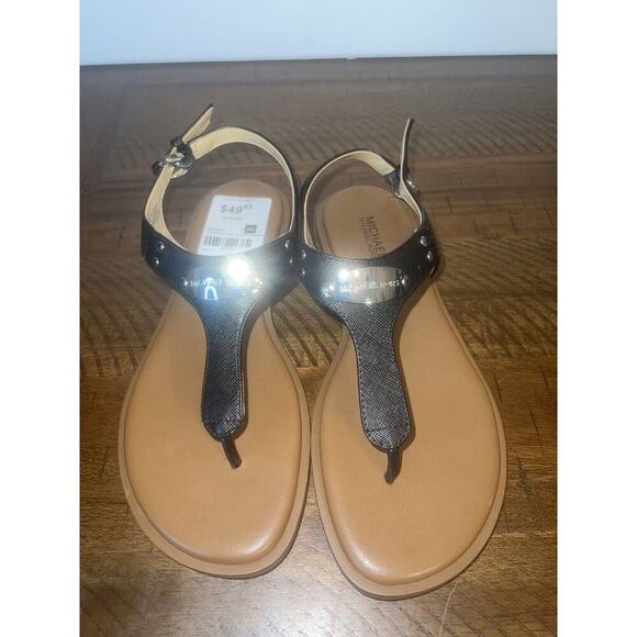 Michael Kors Women's Thong Sandals Size 6 Black Leather Shoes MK Plate Logo Flat - Picture 1 of 10